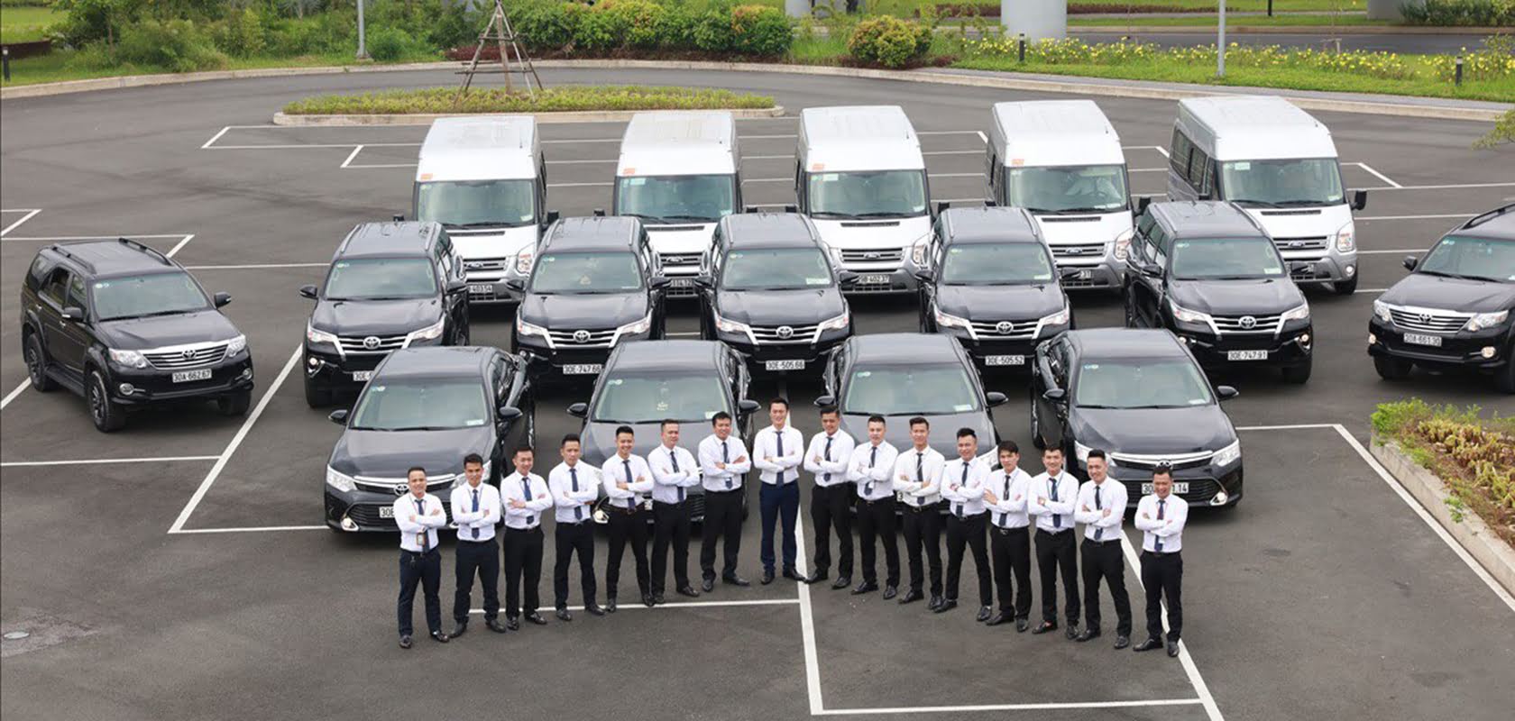 You are currently viewing Lưu Ý Khi Đặt Taxi Sân Bay Tân Sơn Nhất Giá Rẻ.